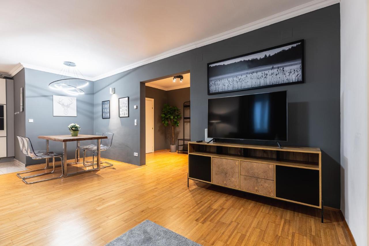 Live Centrally In A Spacious And Modern Apartment In Wien Ngoại thất bức ảnh